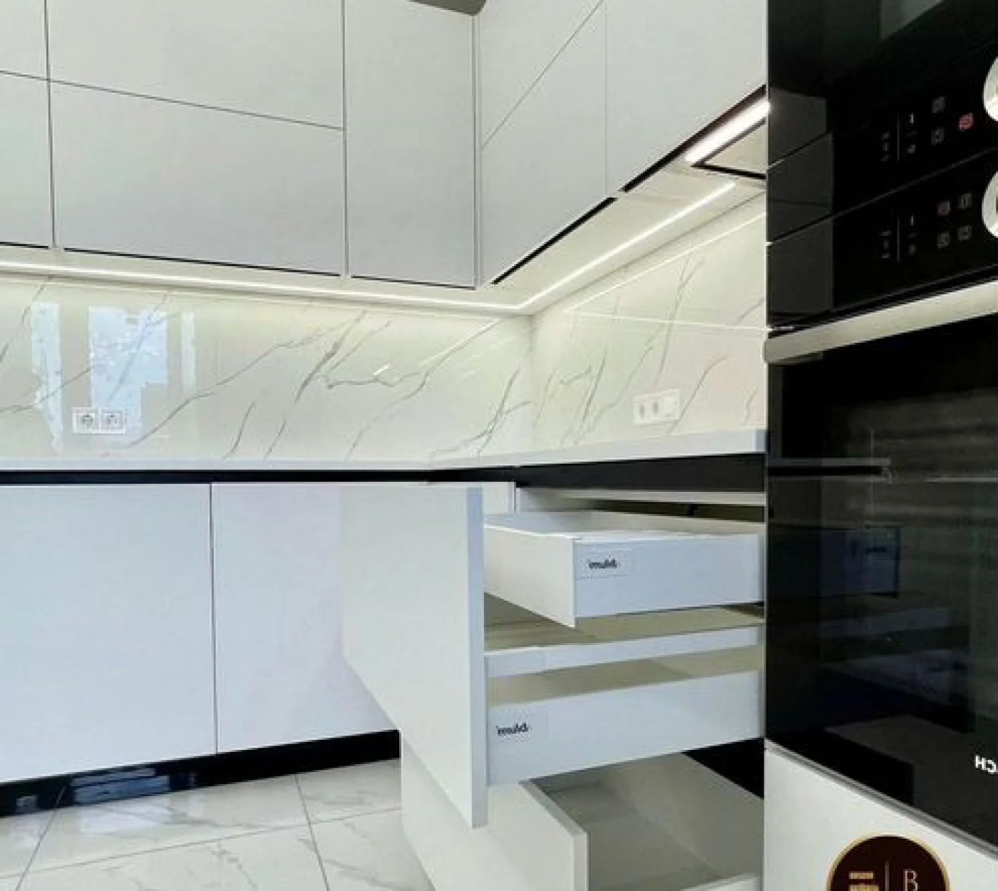 Бюджетные кухни на заказ от фабрики за 7 дней